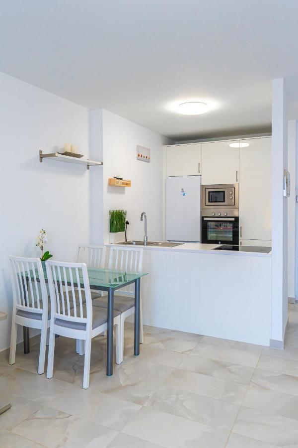 Modern 2-Bedroom Apartment With Stunning View Costa Adeje  Exterior photo