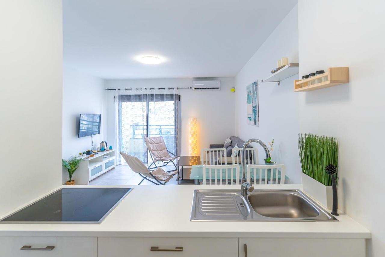 Modern 2-Bedroom Apartment With Stunning View Costa Adeje  Exterior photo